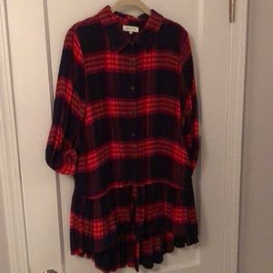 Grace & Lace flannel tunic top